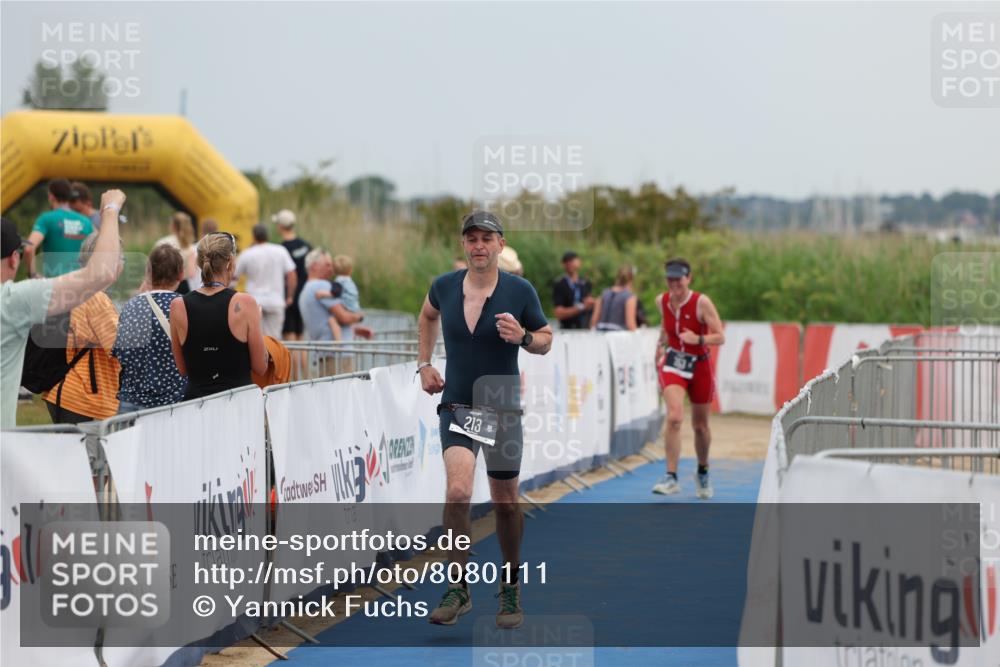 22.06.2025 - Viking Triathlon Yannick Fuchs http://msf.ph/oto/8080111 22.06.2025 16:50:54 Ziel 213, 353 meine-sportfotos.de