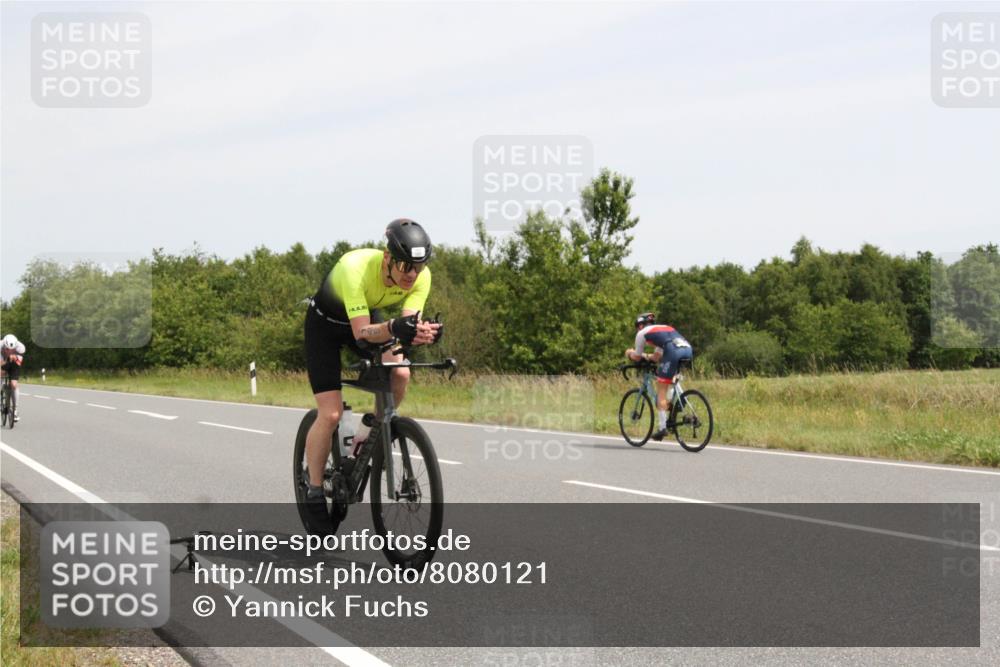 22.06.2025 - Viking Triathlon Yannick Fuchs http://msf.ph/oto/8080121 22.06.2025 12:19:36 Radfahren 81, 148, 196, 309, 457, 462, 620 meine-sportfotos.de