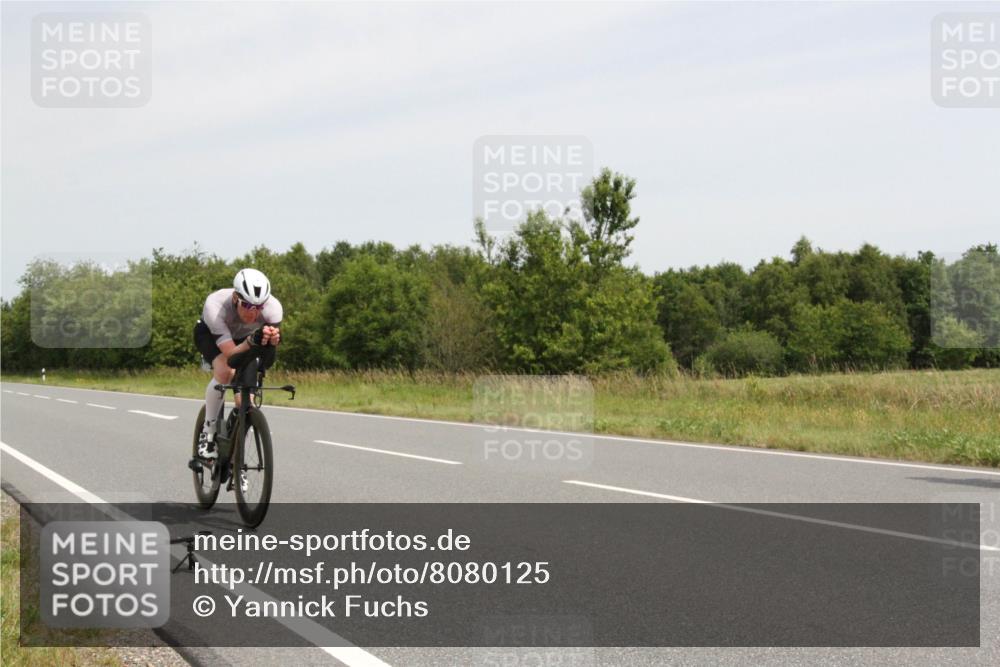 22.06.2025 - Viking Triathlon Yannick Fuchs http://msf.ph/oto/8080125 22.06.2025 12:19:38 Radfahren 148, 196, 309, 457, 462, 620 meine-sportfotos.de