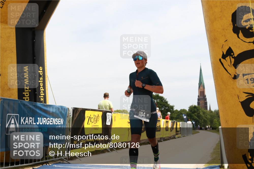 22.06.2025 - Viking Triathlon H.Heesch http://msf.ph/oto/8080126 22.06.2025 12:57:54 Laufen 184, 416 meine-sportfotos.de