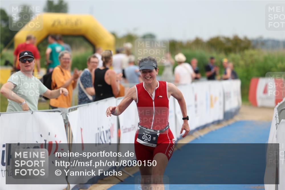 22.06.2025 - Viking Triathlon Yannick Fuchs http://msf.ph/oto/8080150 22.06.2025 16:50:58 Ziel 213, 353 meine-sportfotos.de