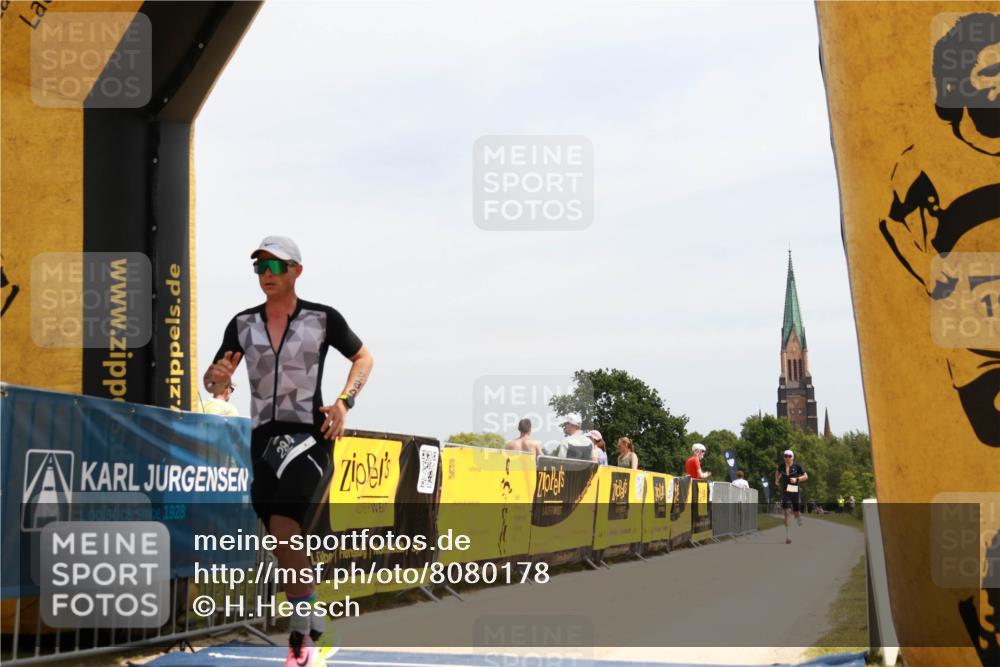 22.06.2025 - Viking Triathlon H.Heesch http://msf.ph/oto/8080178 22.06.2025 13:00:22 Laufen 284 meine-sportfotos.de