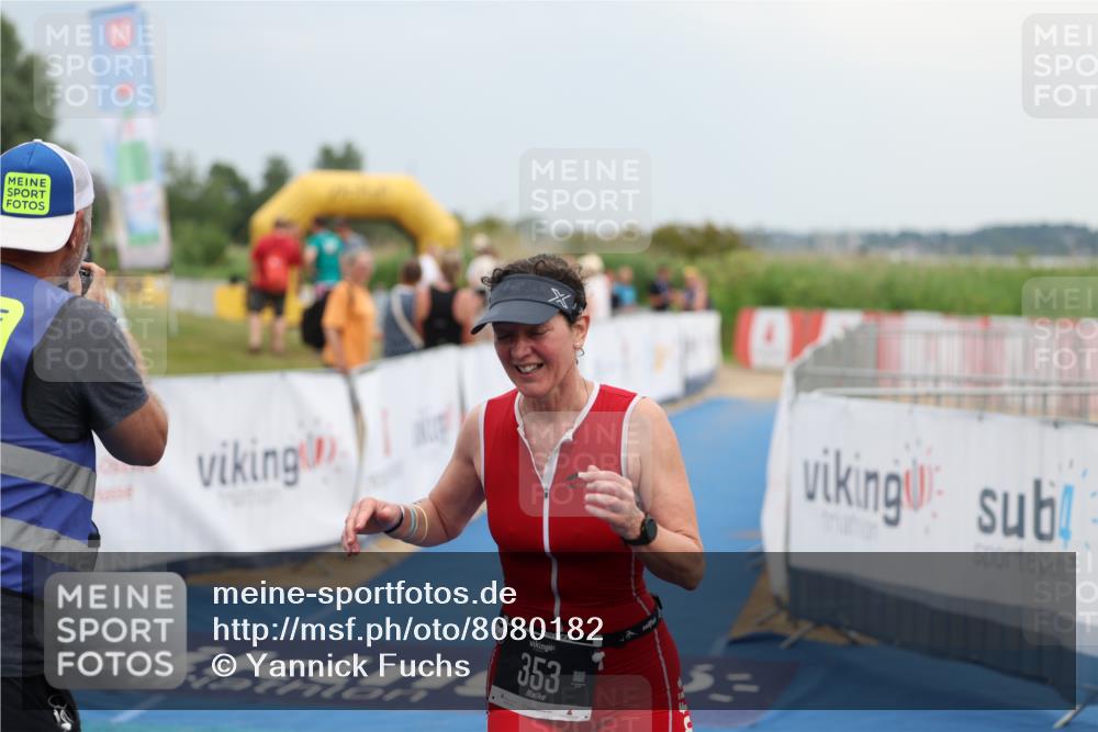 22.06.2025 - Viking Triathlon Yannick Fuchs http://msf.ph/oto/8080182 22.06.2025 16:50:59 Ziel 213, 353 meine-sportfotos.de