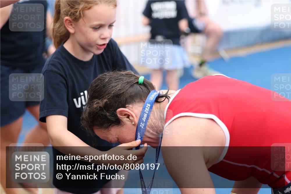 22.06.2025 - Viking Triathlon Yannick Fuchs http://msf.ph/oto/8080197 22.06.2025 16:51:04 Ziel  meine-sportfotos.de