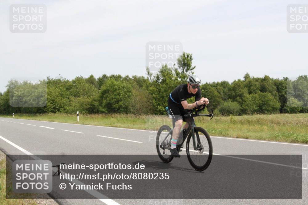 22.06.2025 - Viking Triathlon Yannick Fuchs http://msf.ph/oto/8080235 22.06.2025 12:20:21 Radfahren 83, 238, 356, 479 meine-sportfotos.de