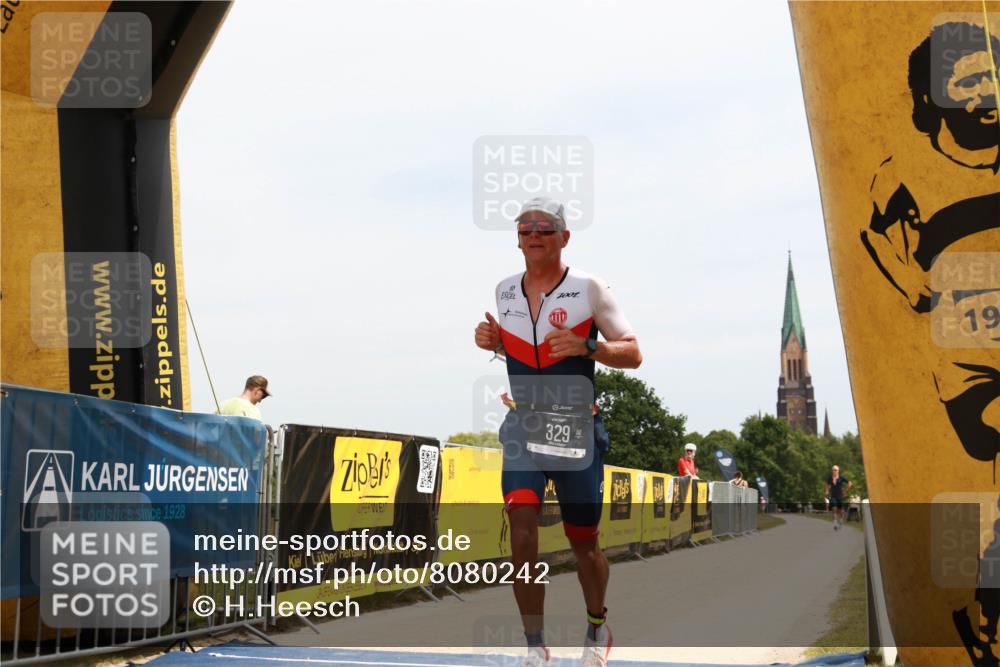 22.06.2025 - Viking Triathlon H.Heesch http://msf.ph/oto/8080242 22.06.2025 13:02:22 Laufen 329 meine-sportfotos.de