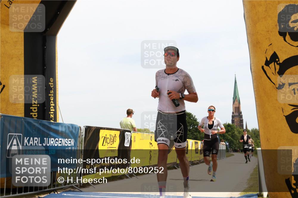 22.06.2025 - Viking Triathlon H.Heesch http://msf.ph/oto/8080252 22.06.2025 13:03:46 Laufen 30, 510 meine-sportfotos.de