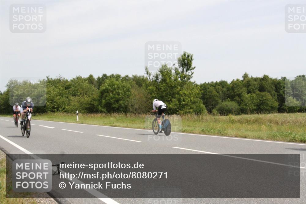 22.06.2025 - Viking Triathlon Yannick Fuchs http://msf.ph/oto/8080271 22.06.2025 12:20:36 Radfahren 40, 209, 217, 230, 290, 369, 436, 448, 519, 546 meine-sportfotos.de