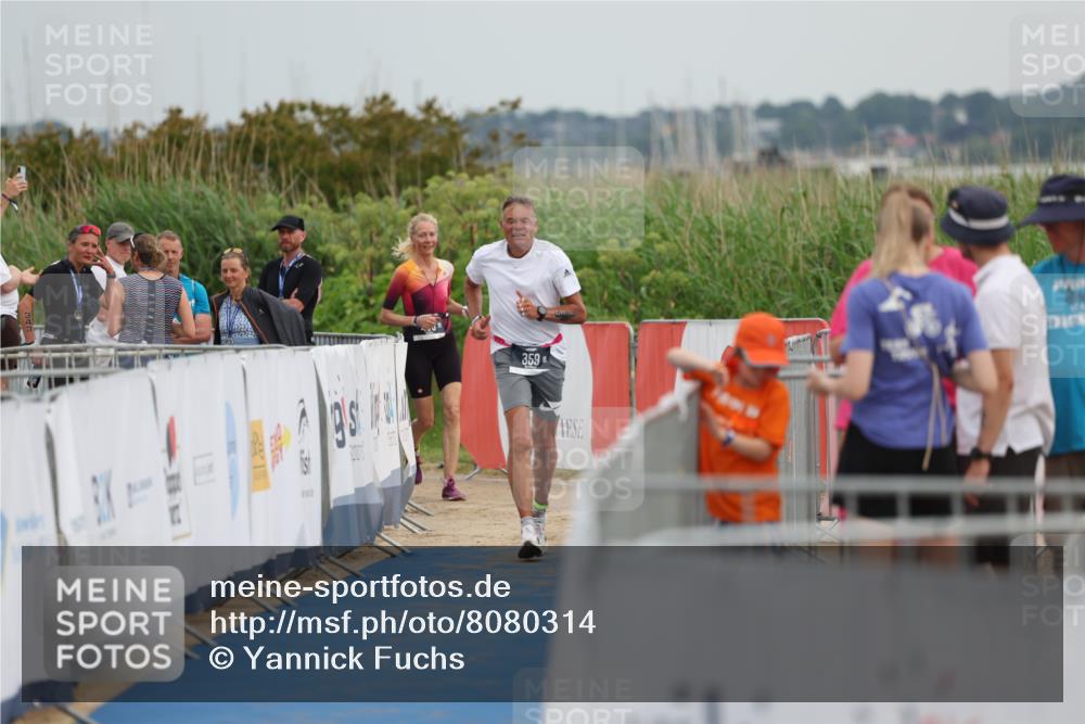 22.06.2025 - Viking Triathlon Yannick Fuchs http://msf.ph/oto/8080314 22.06.2025 16:53:29 Ziel  meine-sportfotos.de