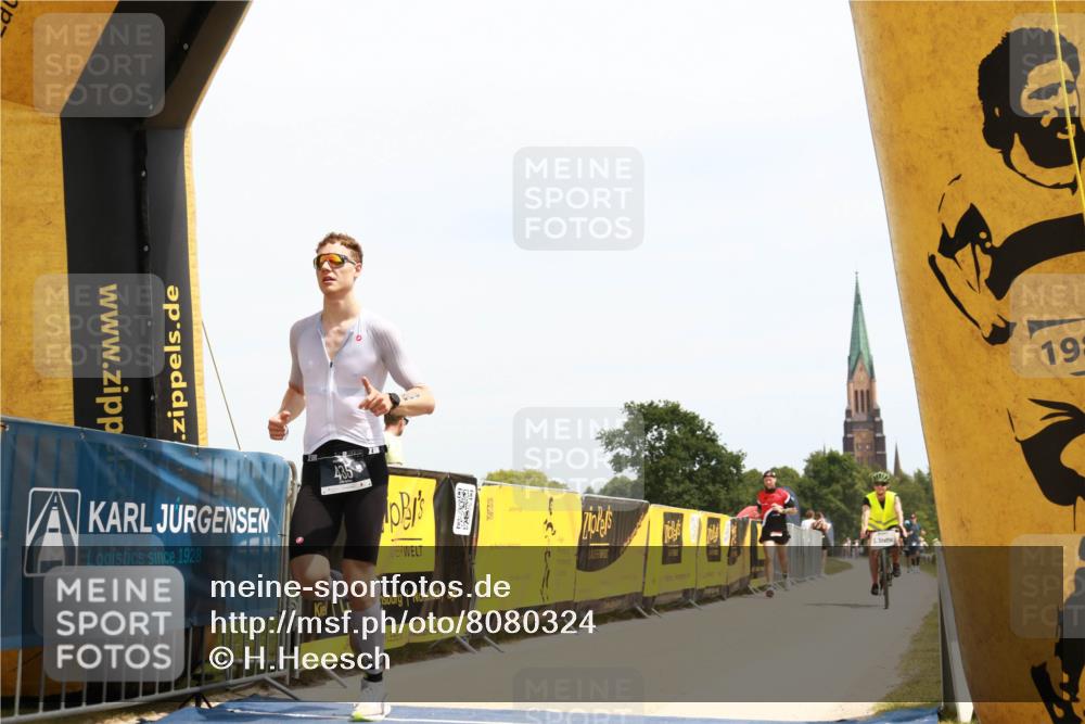 22.06.2025 - Viking Triathlon H.Heesch http://msf.ph/oto/8080324 22.06.2025 13:04:36 Laufen 1, 435, 527, 536, 641, 654 meine-sportfotos.de