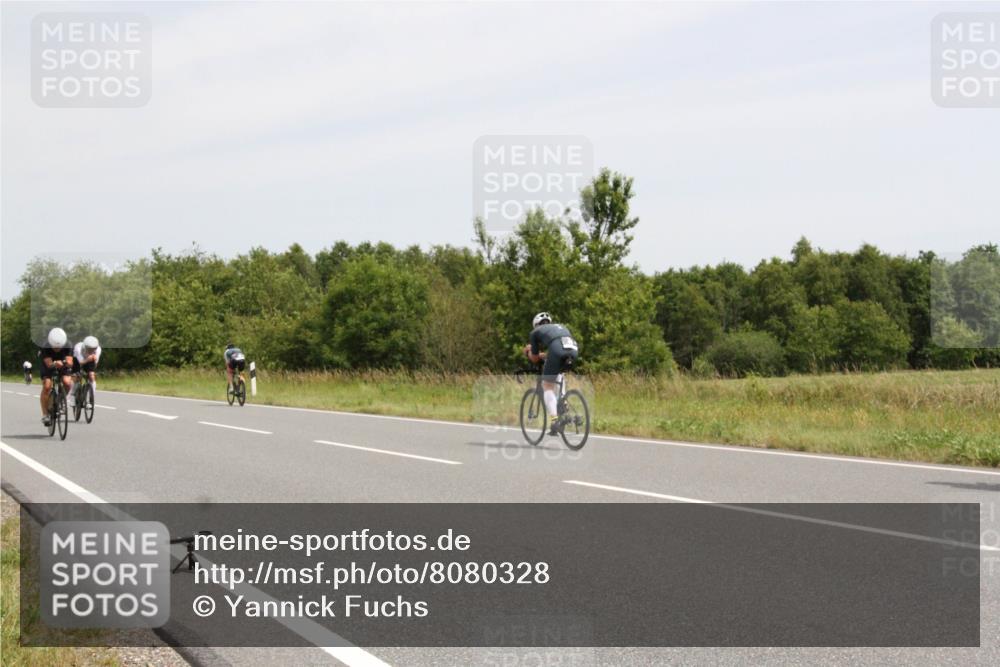 22.06.2025 - Viking Triathlon Yannick Fuchs http://msf.ph/oto/8080328 22.06.2025 12:20:41 Radfahren 40, 108, 209, 217, 230, 283, 290, 369, 388, 499, 519 meine-sportfotos.de