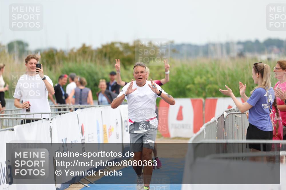 22.06.2025 - Viking Triathlon Yannick Fuchs http://msf.ph/oto/8080363 22.06.2025 16:53:33 Ziel 359, 436 meine-sportfotos.de