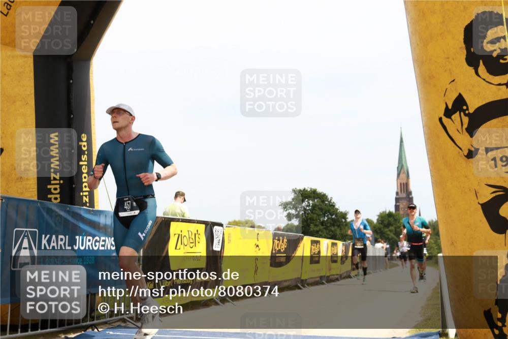 22.06.2025 - Viking Triathlon H.Heesch http://msf.ph/oto/8080374 22.06.2025 13:05:36 Laufen 316, 414, 457 meine-sportfotos.de