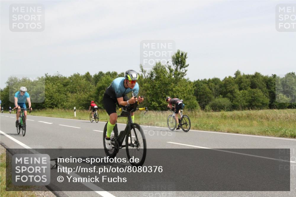 22.06.2025 - Viking Triathlon Yannick Fuchs http://msf.ph/oto/8080376 22.06.2025 12:20:48 Radfahren 25, 43, 128, 181, 187, 374, 388, 407, 499, 654 meine-sportfotos.de
