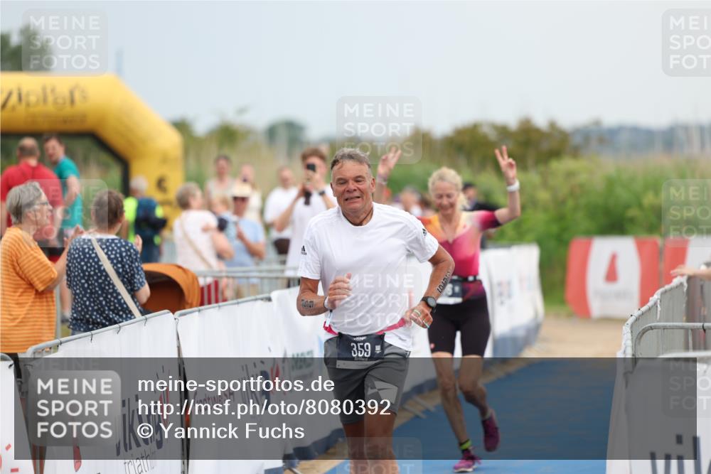 22.06.2025 - Viking Triathlon Yannick Fuchs http://msf.ph/oto/8080392 22.06.2025 16:53:35 Ziel 359, 436 meine-sportfotos.de