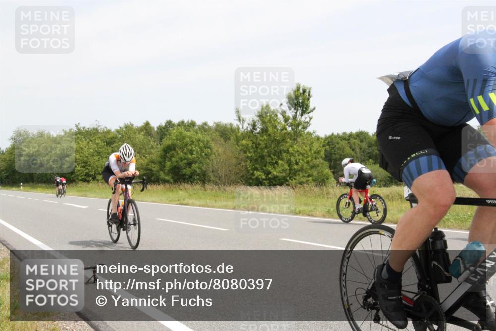 22.06.2025 - Viking Triathlon Yannick Fuchs http://msf.ph/oto/8080397 22.06.2025 12:20:51 Radfahren 25, 43, 65, 128, 160, 181, 187, 316, 374, 407, 428, 506, 654 meine-sportfotos.de