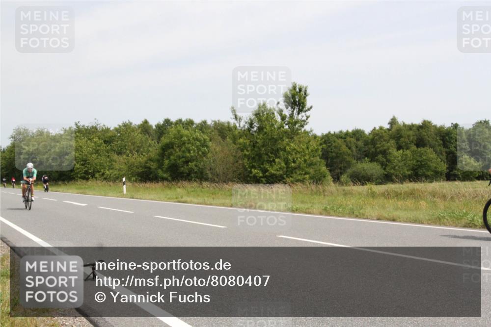 22.06.2025 - Viking Triathlon Yannick Fuchs http://msf.ph/oto/8080407 22.06.2025 12:20:55 Radfahren 25, 43, 62, 65, 160, 187, 316, 349, 407, 428, 506, 522, 661 meine-sportfotos.de