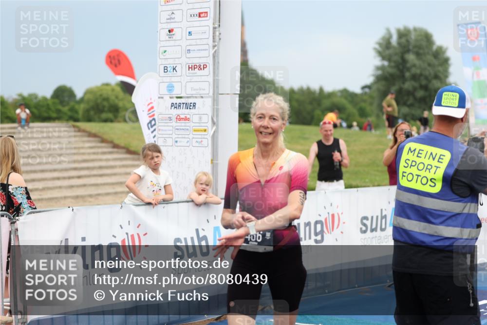 22.06.2025 - Viking Triathlon Yannick Fuchs http://msf.ph/oto/8080439 22.06.2025 16:53:42 Ziel 359, 436 meine-sportfotos.de