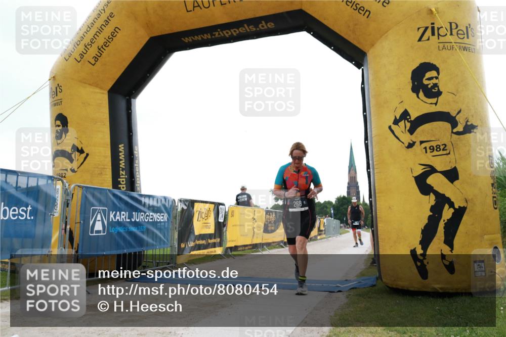 22.06.2025 - Viking Triathlon H.Heesch http://msf.ph/oto/8080454 22.06.2025 16:21:43 Laufen 268, 447 meine-sportfotos.de