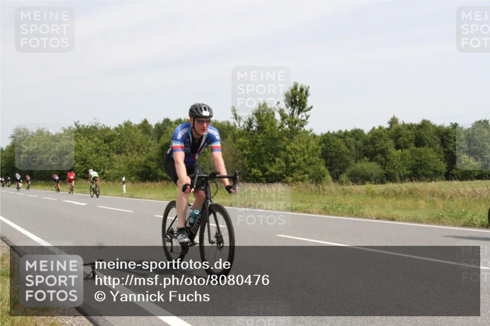 22.06.2025 - Viking Triathlon Yannick Fuchs http://msf.ph/oto/8080476 22.06.2025 12:21:03 Radfahren 2, 53, 98, 100, 349, 476, 647, 661 meine-sportfotos.de