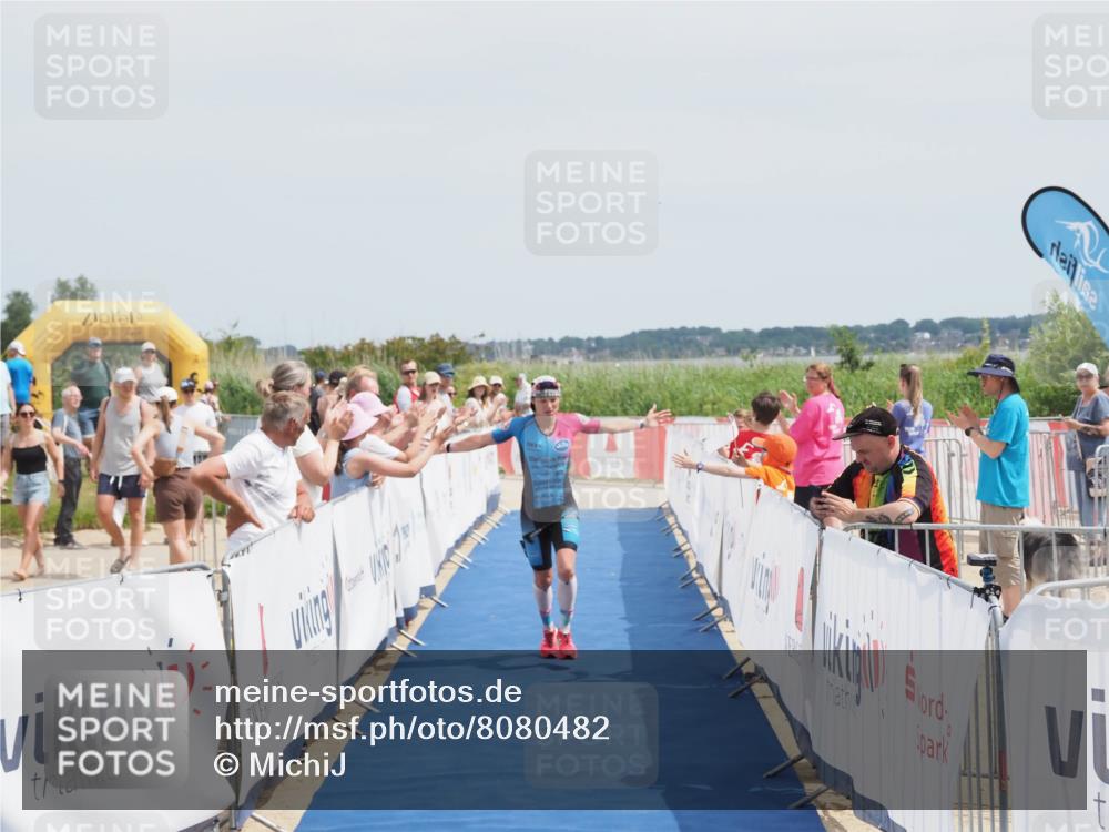 22.06.2025 - Viking Triathlon MichiJ http://msf.ph/oto/8080482 22.06.2025 14:20:33 Ziel 9 meine-sportfotos.de