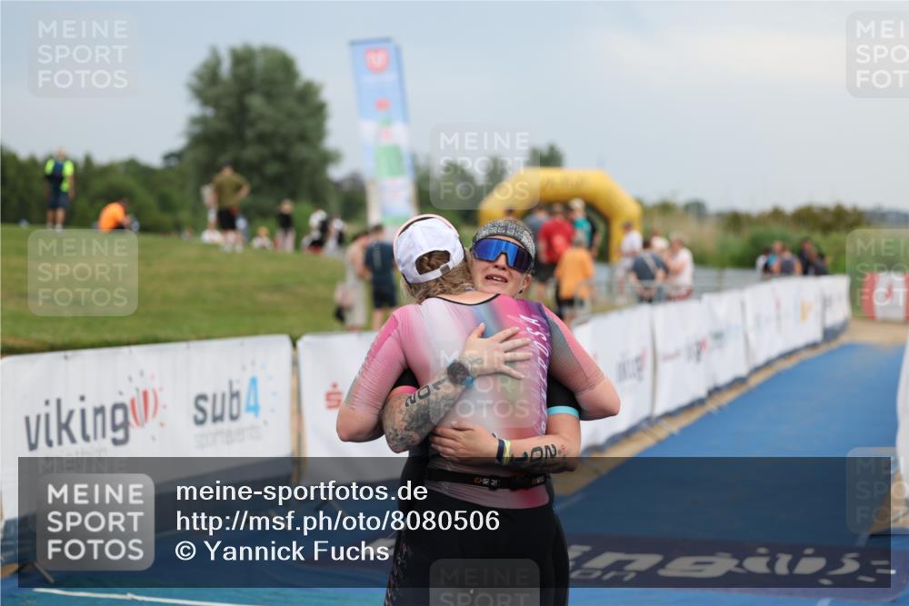22.06.2025 - Viking Triathlon Yannick Fuchs http://msf.ph/oto/8080506 22.06.2025 16:54:23 Ziel  meine-sportfotos.de