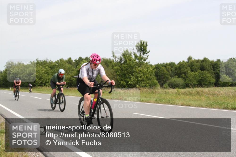 22.06.2025 - Viking Triathlon Yannick Fuchs http://msf.ph/oto/8080513 22.06.2025 12:21:29 Radfahren 147, 186, 236, 255, 327 meine-sportfotos.de
