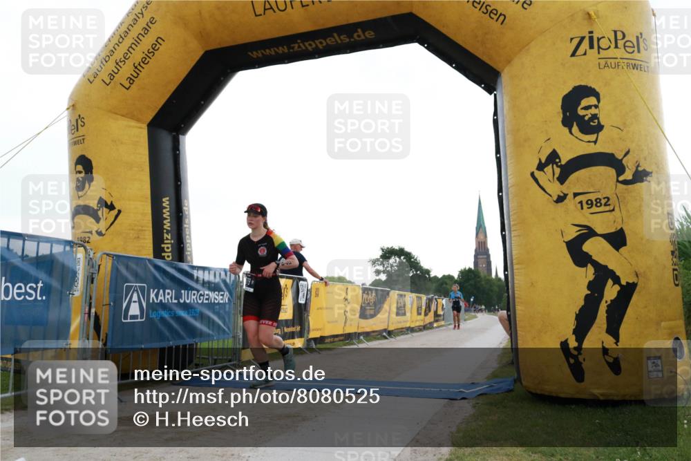 22.06.2025 - Viking Triathlon H.Heesch http://msf.ph/oto/8080525 22.06.2025 16:26:28 Laufen 379 meine-sportfotos.de