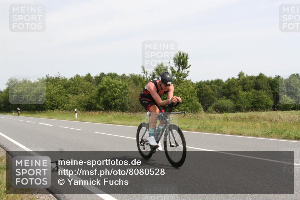 22.06.2025 - Viking Triathlon Yannick Fuchs http://msf.ph/oto/8080528 22.06.2025 12:21:31 Radfahren 89, 147, 186, 236, 255, 327 meine-sportfotos.de