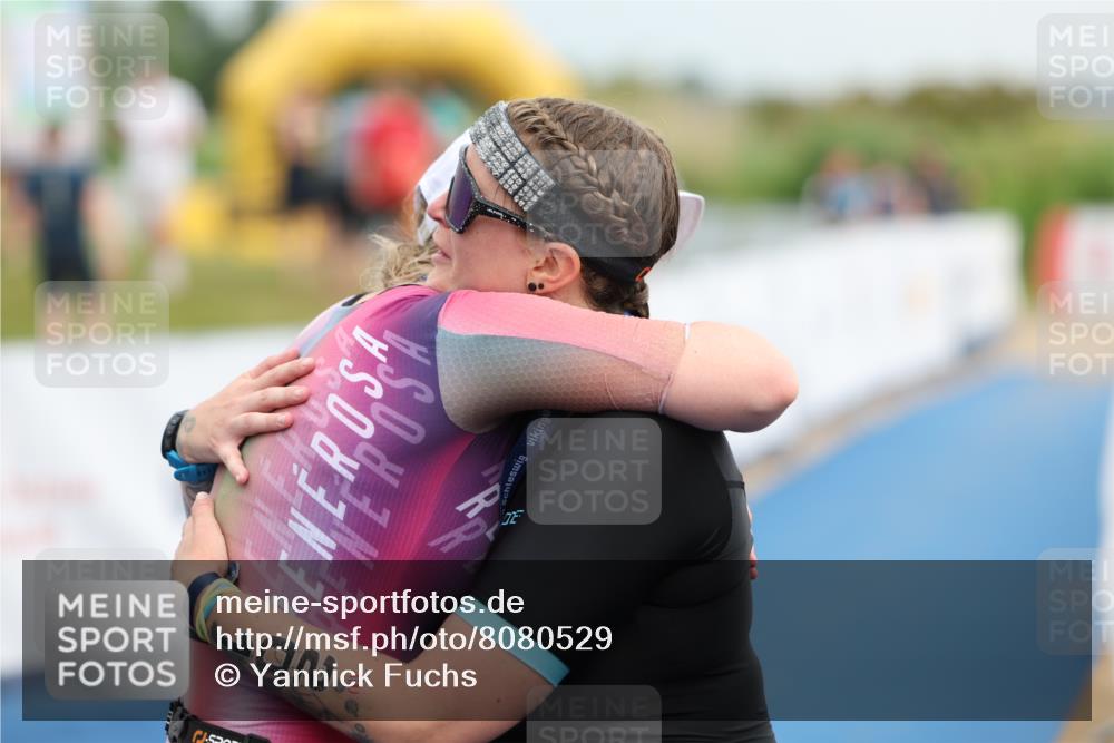 22.06.2025 - Viking Triathlon Yannick Fuchs http://msf.ph/oto/8080529 22.06.2025 16:54:32 Ziel  meine-sportfotos.de