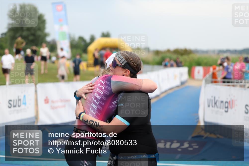 22.06.2025 - Viking Triathlon Yannick Fuchs http://msf.ph/oto/8080533 22.06.2025 16:54:35 Ziel  meine-sportfotos.de