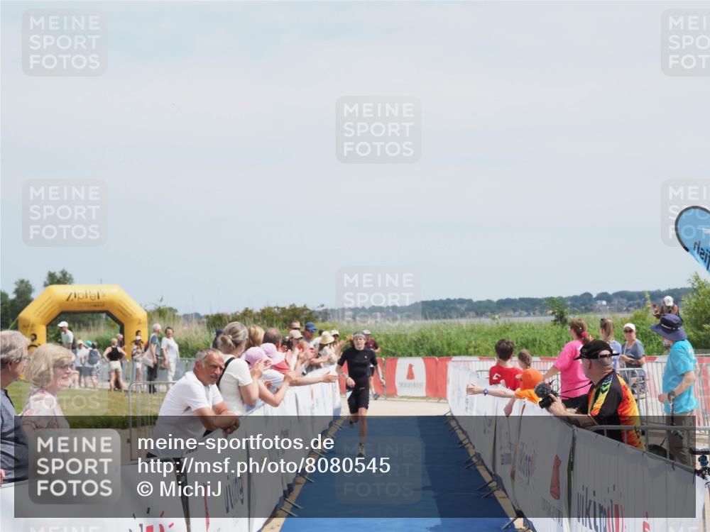 22.06.2025 - Viking Triathlon MichiJ http://msf.ph/oto/8080545 22.06.2025 14:21:26 Ziel 10 meine-sportfotos.de