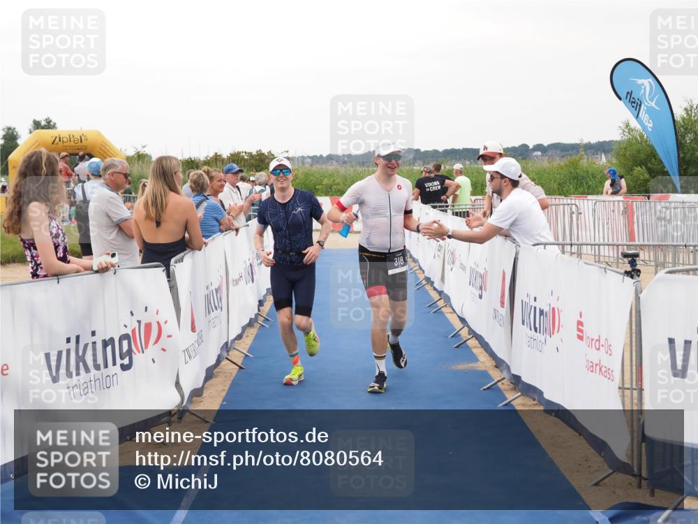 22.06.2025 - Viking Triathlon MichiJ http://msf.ph/oto/8080564 22.06.2025 15:56:56 Ziel 318, 328 meine-sportfotos.de