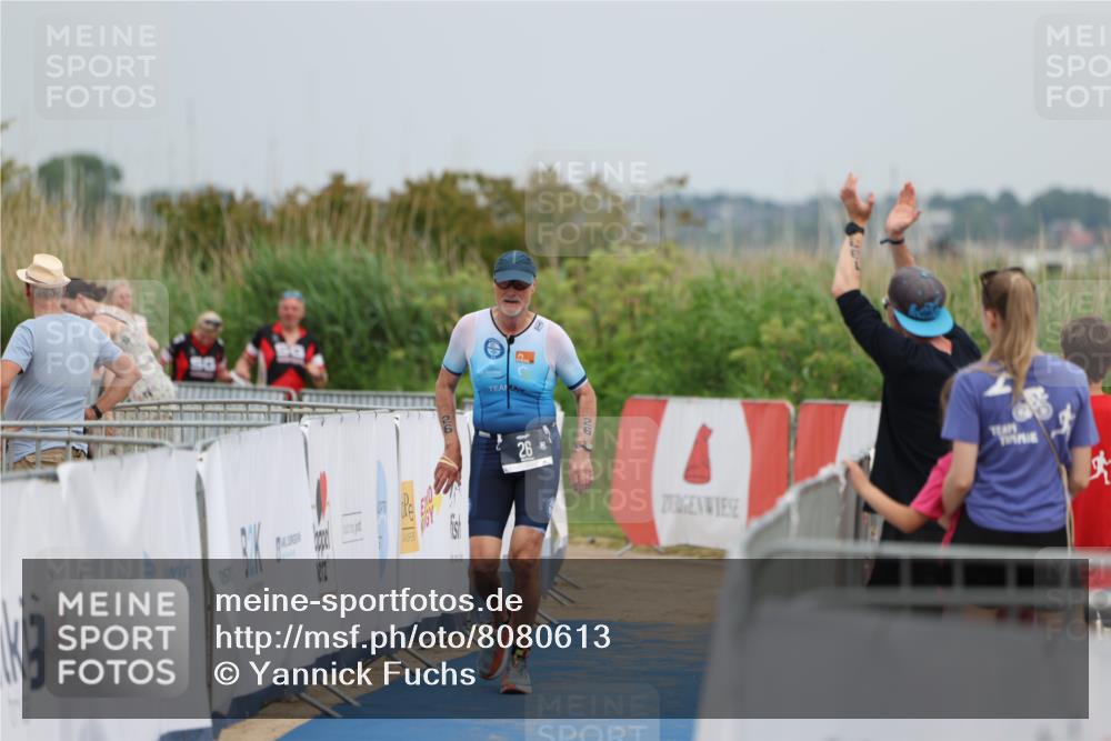 22.06.2025 - Viking Triathlon Yannick Fuchs http://msf.ph/oto/8080613 22.06.2025 16:59:15 Ziel  meine-sportfotos.de