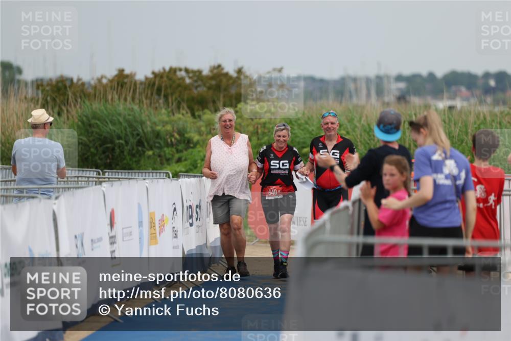 22.06.2025 - Viking Triathlon Yannick Fuchs http://msf.ph/oto/8080636 22.06.2025 16:59:23 Ziel 26 meine-sportfotos.de