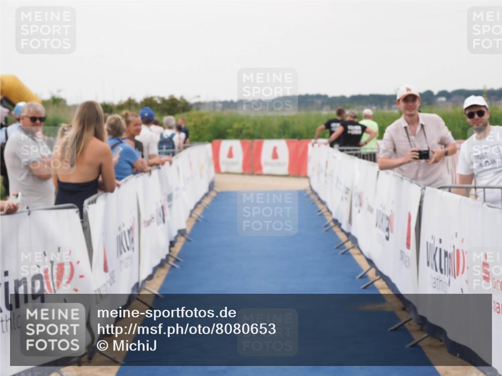 22.06.2025 - Viking Triathlon MichiJ http://msf.ph/oto/8080653 22.06.2025 15:57:00 Ziel 318, 328 meine-sportfotos.de