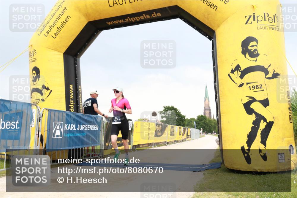 22.06.2025 - Viking Triathlon H.Heesch http://msf.ph/oto/8080670 22.06.2025 16:35:19 Laufen 472 meine-sportfotos.de