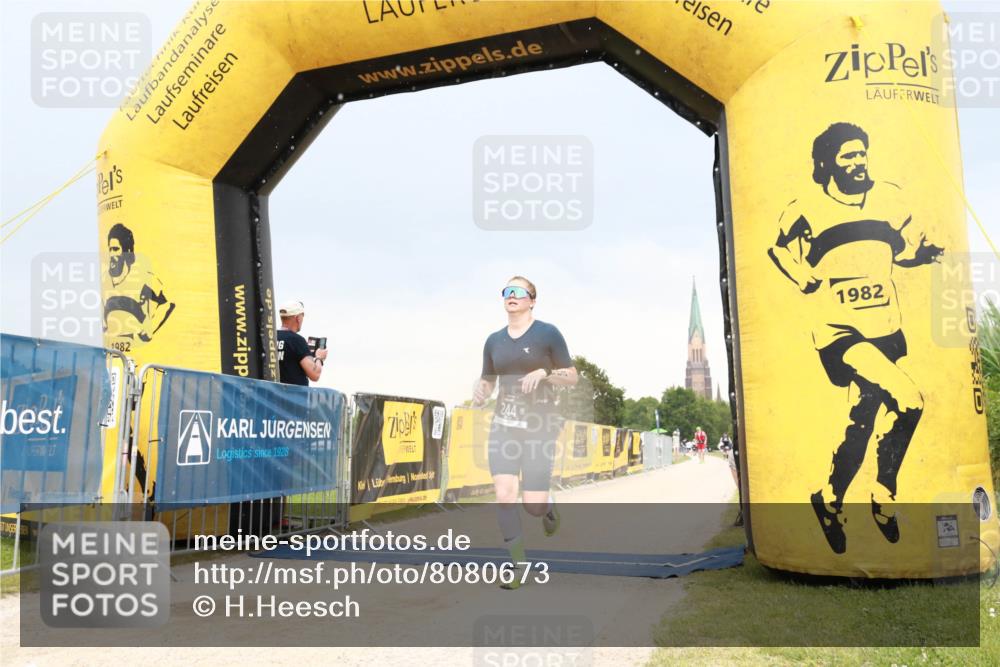 22.06.2025 - Viking Triathlon H.Heesch http://msf.ph/oto/8080673 22.06.2025 16:36:09 Laufen 244 meine-sportfotos.de