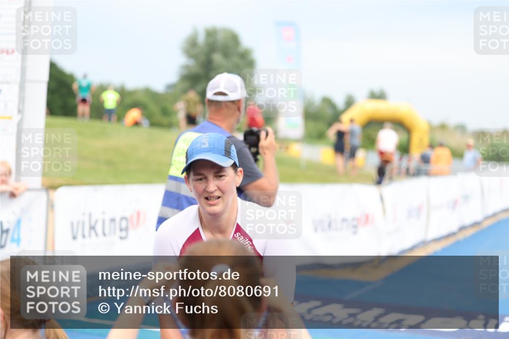 22.06.2025 - Viking Triathlon Yannick Fuchs http://msf.ph/oto/8080691 22.06.2025 17:00:54 Ziel 206 meine-sportfotos.de