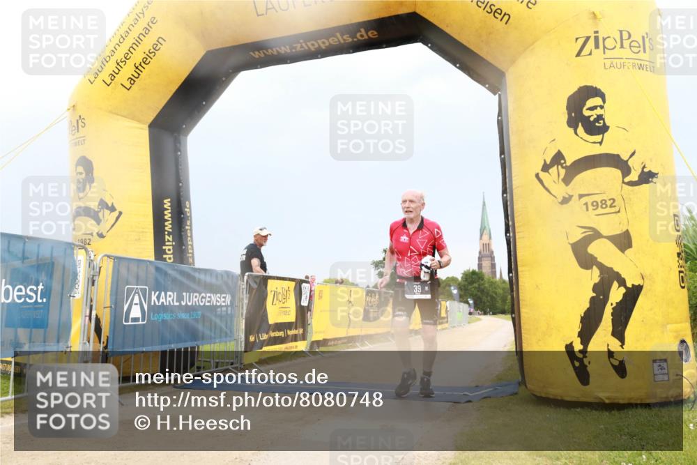 22.06.2025 - Viking Triathlon H.Heesch http://msf.ph/oto/8080748 22.06.2025 16:42:54 Laufen 39 meine-sportfotos.de