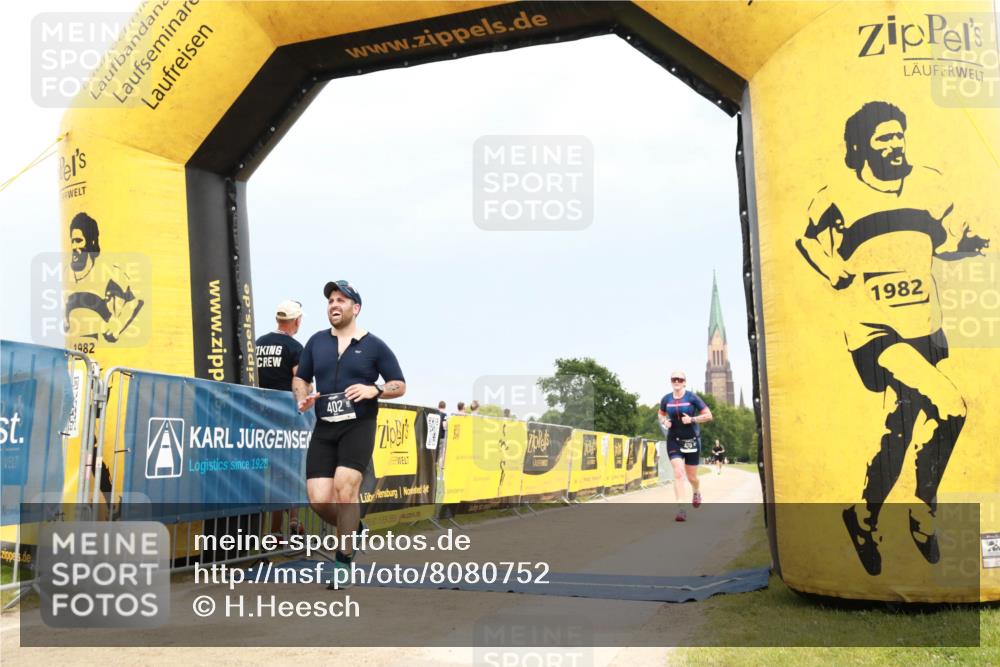 22.06.2025 - Viking Triathlon H.Heesch http://msf.ph/oto/8080752 22.06.2025 16:44:32 Laufen 402, 470 meine-sportfotos.de
