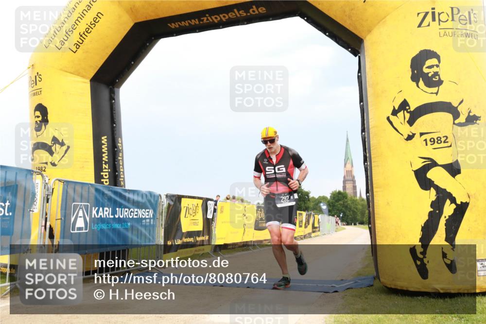 22.06.2025 - Viking Triathlon H.Heesch http://msf.ph/oto/8080764 22.06.2025 16:46:22 Laufen 292 meine-sportfotos.de