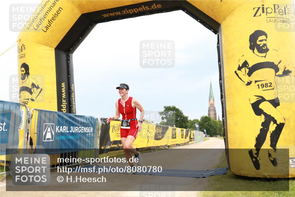 22.06.2025 - Viking Triathlon H.Heesch http://msf.ph/oto/8080780 22.06.2025 16:50:41 Laufen 213, 353 meine-sportfotos.de