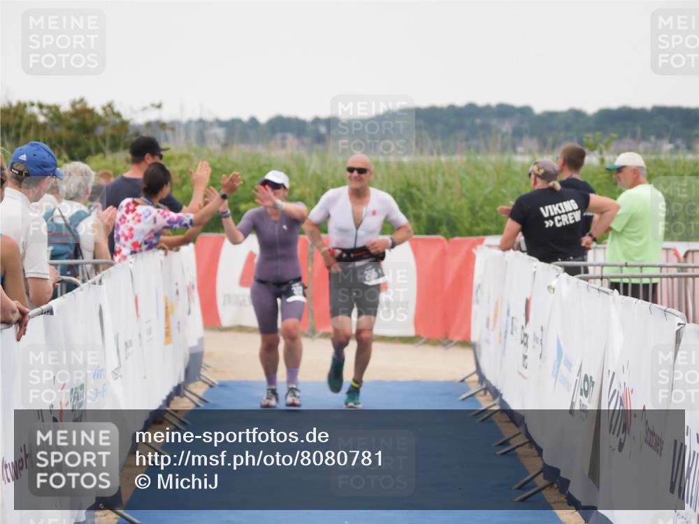 22.06.2025 - Viking Triathlon MichiJ http://msf.ph/oto/8080781 22.06.2025 15:57:51 Ziel 205, 317 meine-sportfotos.de