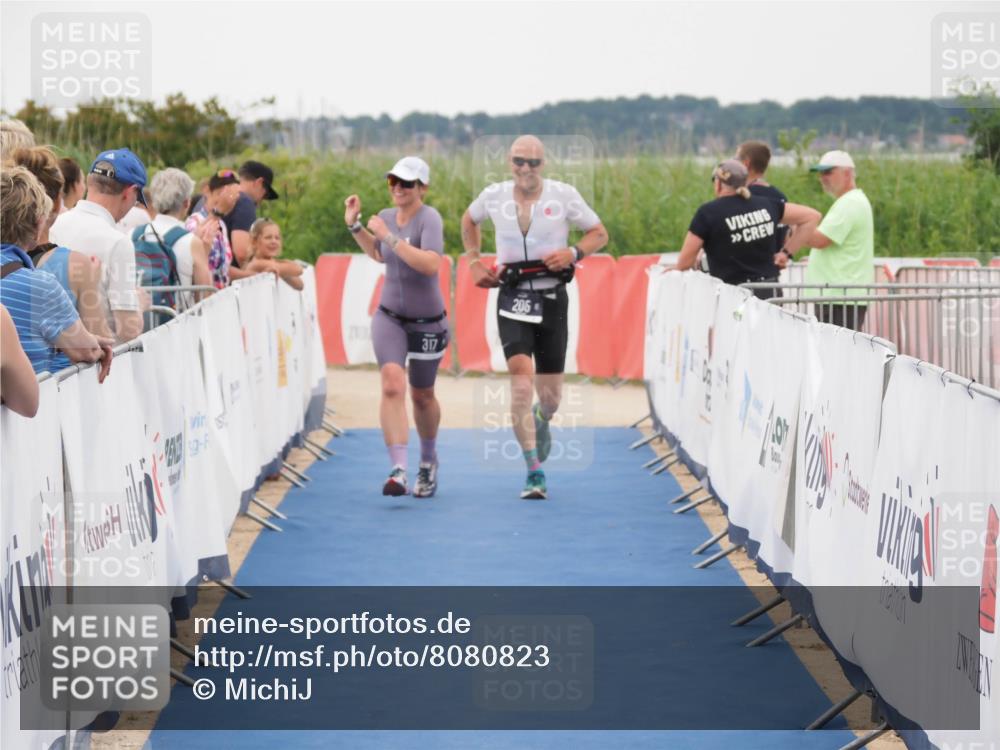 22.06.2025 - Viking Triathlon MichiJ http://msf.ph/oto/8080823 22.06.2025 15:57:52 Ziel 205, 317 meine-sportfotos.de
