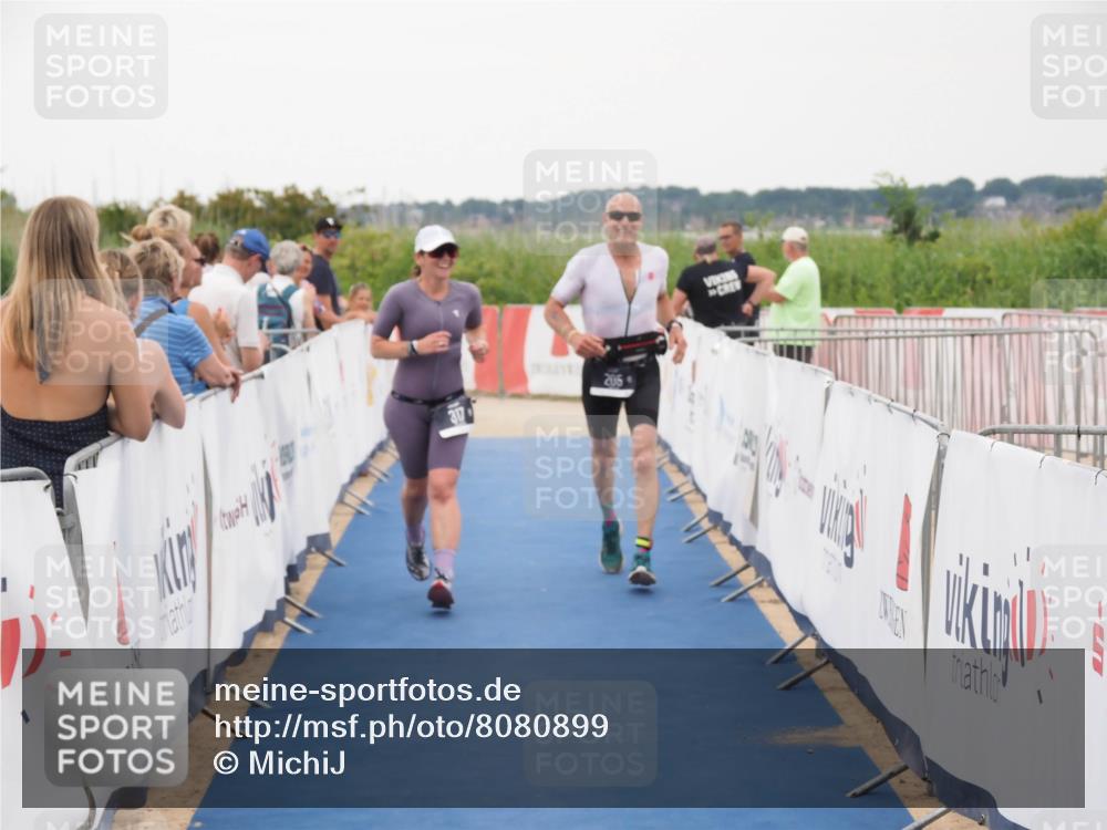 22.06.2025 - Viking Triathlon MichiJ http://msf.ph/oto/8080899 22.06.2025 15:57:53 Ziel 205, 317 meine-sportfotos.de