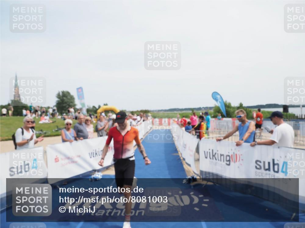 22.06.2025 - Viking Triathlon MichiJ http://msf.ph/oto/8081003 22.06.2025 14:23:51 Ziel 33 meine-sportfotos.de