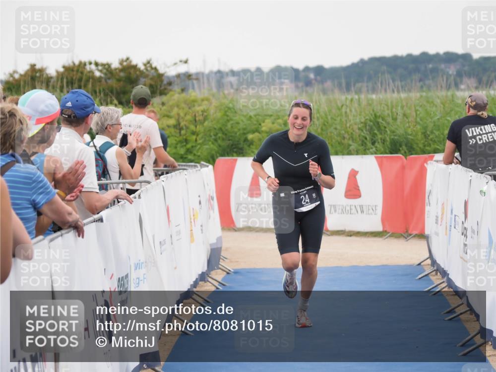 22.06.2025 - Viking Triathlon MichiJ http://msf.ph/oto/8081015 22.06.2025 15:58:27 Ziel 24 meine-sportfotos.de