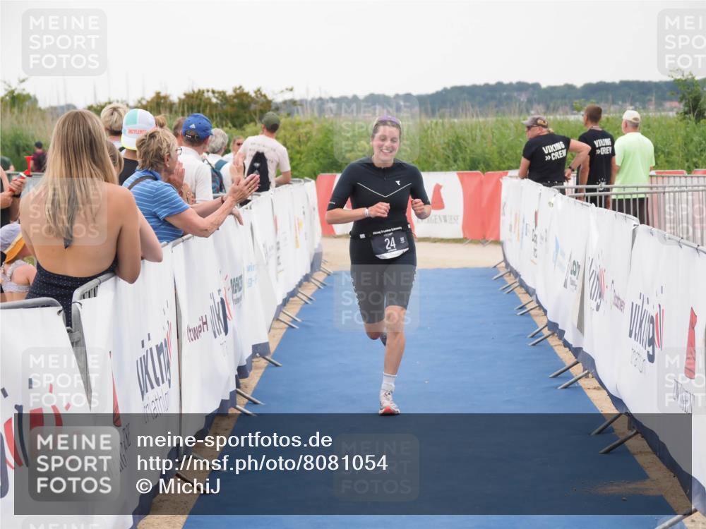 22.06.2025 - Viking Triathlon MichiJ http://msf.ph/oto/8081054 22.06.2025 15:58:28 Ziel 24 meine-sportfotos.de