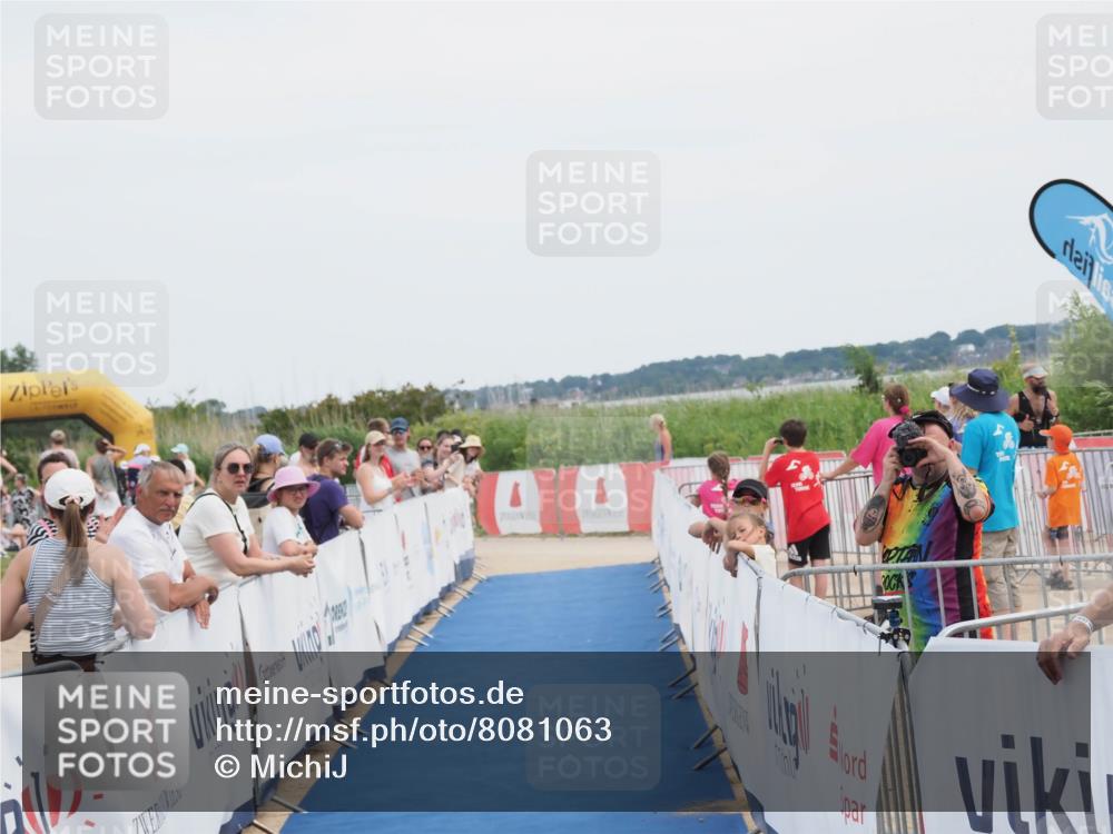 22.06.2025 - Viking Triathlon MichiJ http://msf.ph/oto/8081063 22.06.2025 14:25:00 Ziel 393 meine-sportfotos.de
